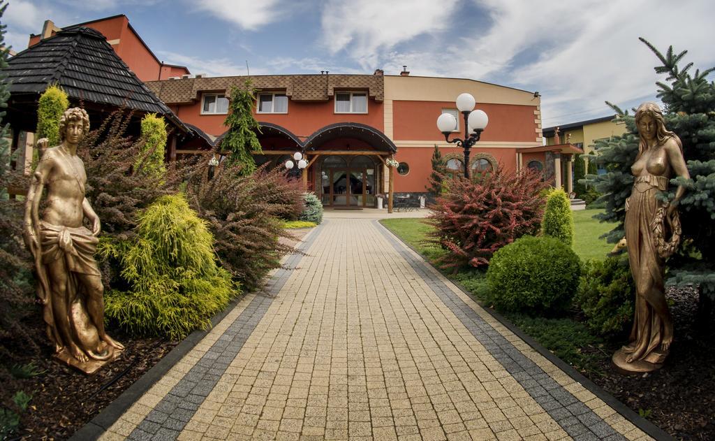 Zlote Arkady Hotel Czestochowa Exterior photo